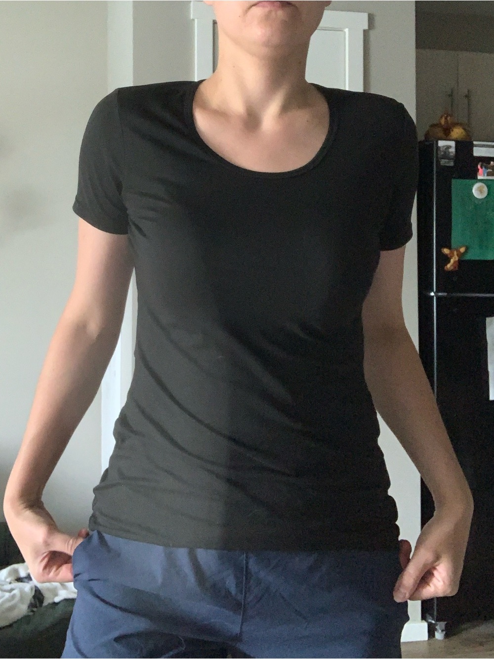 32 Degrees Black T-shirt - Women’s - Size 6